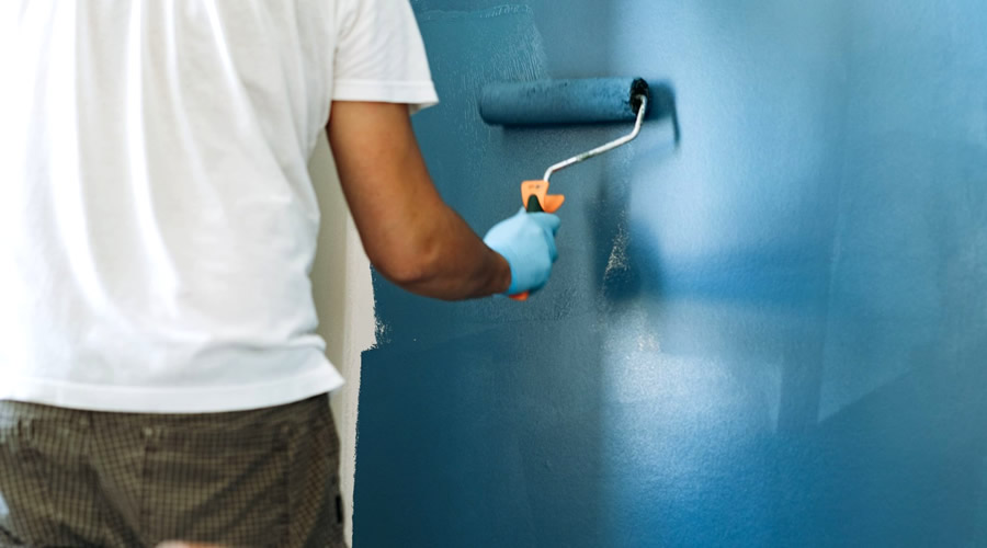 5 errores comunes al pintar una pared